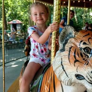 Meet your Posher, Donna